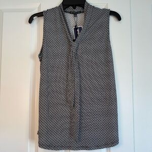 NWT Adrianna Papell Women's Blouse Geometric Pattern Black White Small